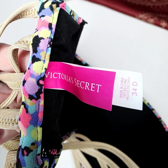 Victoria's Secret Bikini Swim Top 34D - Picture 4 of 7